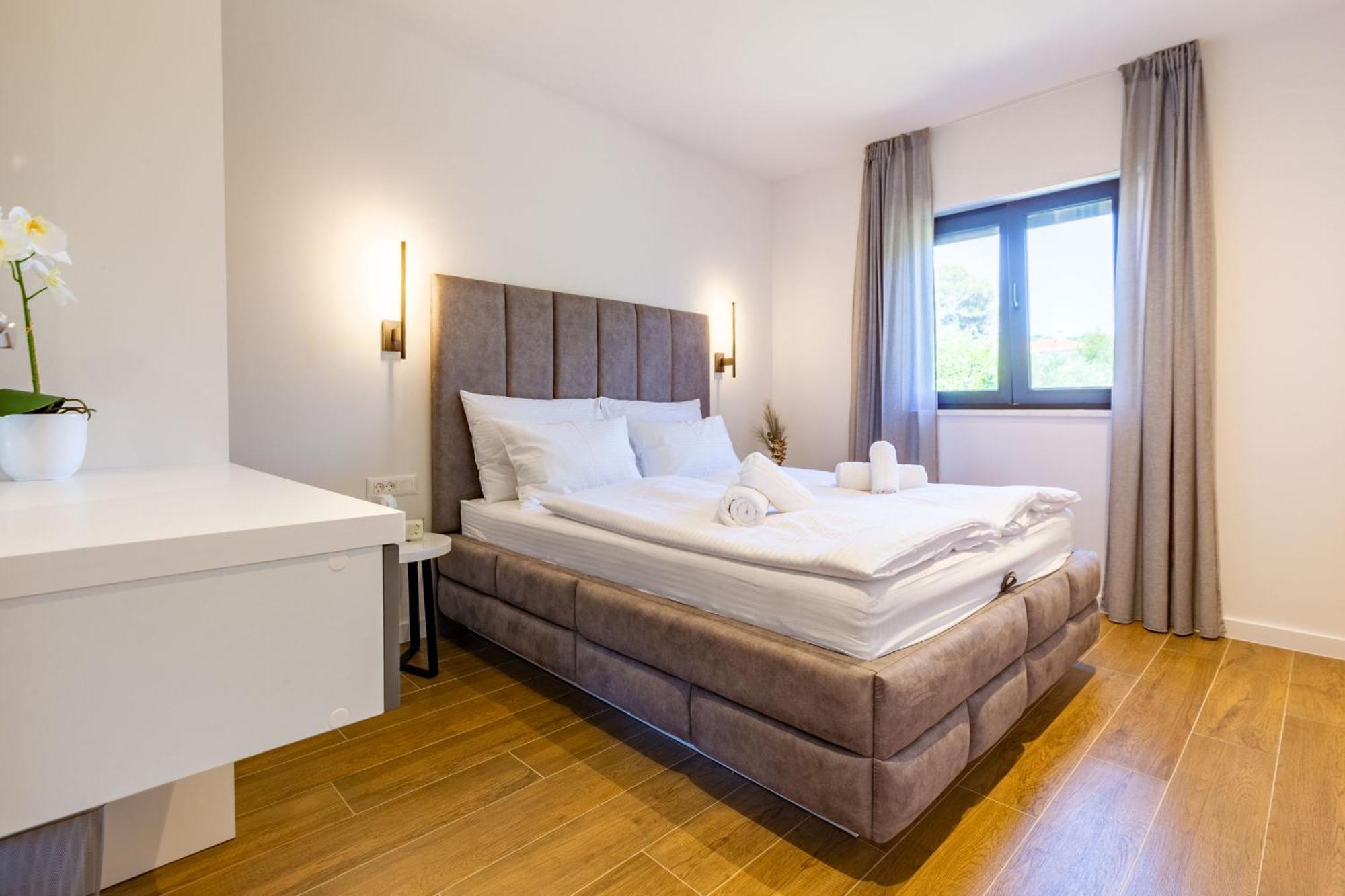 Casa Mia Apartments With Parking Zadar Eksteriør billede